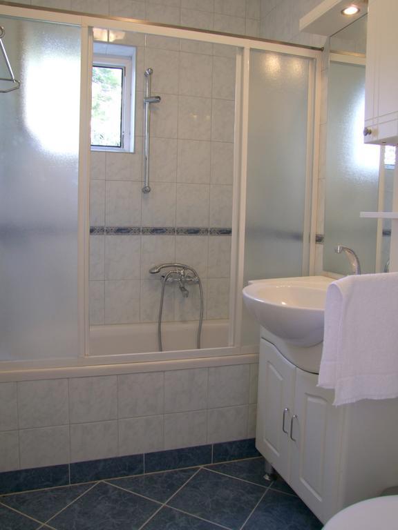 Apartments Lorenco 브렐라 객실 사진